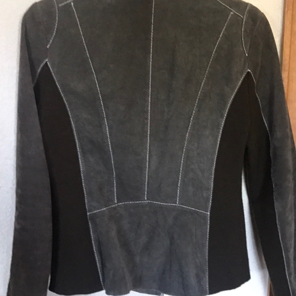 Leather jacket - Picture 6 of 6